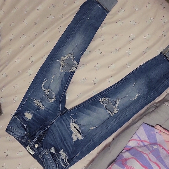 Zara Denim - Ripped boyfriend jeans